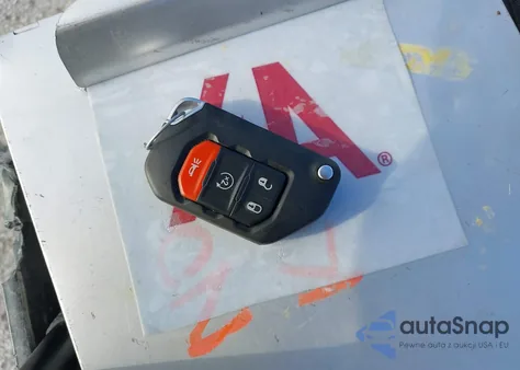 2021 Jeep Wrangler 4Xe Unlimited Sahara 4X4 z USA, uszkodzony, nr VIN 1C4JJXP68MW854368